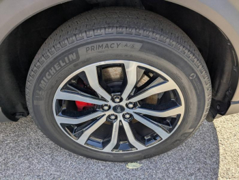Photo 29 du bon plan FORD Explorer 3.0 EcoBoost 457ch Parallel PHEV ST-Line i-AWD BVA10 25cv occasion à 57989 €