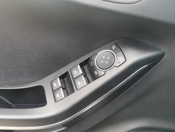 Photo 14 du bon plan FORD Puma 1.0 EcoBoost 125ch mHEV Titanium occasion à 17490 €