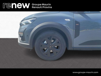 Photo 7 du bon plan DACIA Jogger 1.0 ECO-G 100ch Extreme+ 7 places -24 occasion à 22300 €