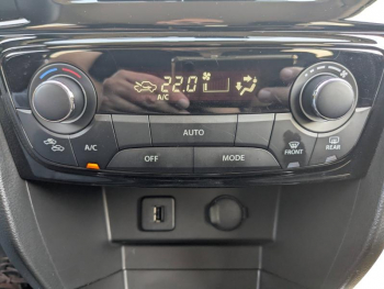 Photo 15 du bon plan SUZUKI Vitara 1.4 Boosterjet Hybrid 129ch PrivilÃ¨ge occasion à 17490 €