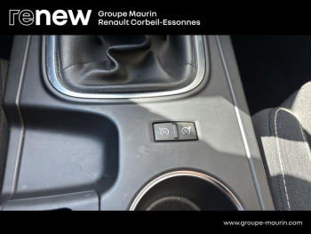 Photo 24 du bon plan RENAULT Megane Estate 1.2 TCe 100ch energy Business occasion à 12100 €