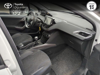 Photo 6 du bon plan PEUGEOT 2008 1.2 PureTech 130ch E6.c Style S&S occasion à 9890 €