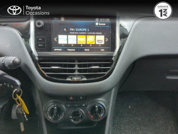 Photo 15 du bon plan PEUGEOT 2008 1.2 PureTech 130ch E6.c Style S&S occasion à 9890 €