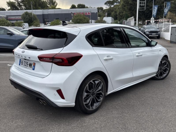 Photo 4 du bon plan FORD Focus 1.0 Flexifuel mHEV 125ch ST-Line X Powershift occasion à 27985 €
