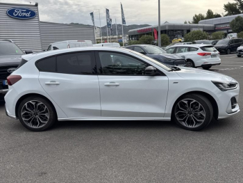 Photo 5 du bon plan FORD Focus 1.0 Flexifuel mHEV 125ch ST-Line X Powershift occasion à 27985 €