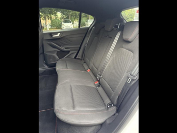 Photo 10 du bon plan FORD Focus 1.0 Flexifuel mHEV 125ch ST-Line X Powershift occasion à 27985 €