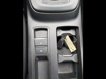 Photo 14 du bon plan FORD Focus 1.0 Flexifuel mHEV 125ch ST-Line X Powershift occasion à 27985 €