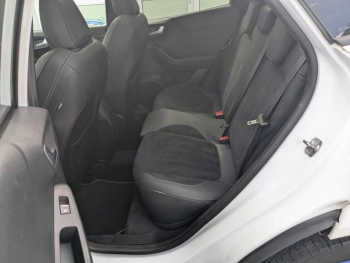 Photo 14 du bon plan FORD Puma 1.5 EcoBoost 200ch ST occasion à 21426 €