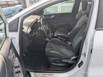 Photo 18 du bon plan FORD Puma 1.5 EcoBoost 200ch ST occasion à 21426 €