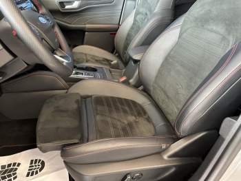 Photo 24 du bon plan FORD Kuga 2.5 Duratec 225ch PHEV Graphite Tech Edition BVA occasion à 30490 €