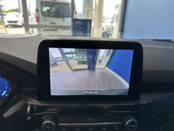 Photo 33 du bon plan FORD Kuga 2.5 Duratec 225ch PHEV Graphite Tech Edition BVA occasion à 30490 €