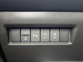 Photo 12 du bon plan SUZUKI Swift 1.2 Dualjet Hybrid 83ch PrivilÃ¨ge occasion à 13990 €