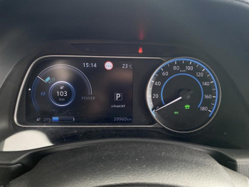 Photo 12 du bon plan NISSAN Leaf 150ch 40kWh Acenta 22 occasion à 17990 €