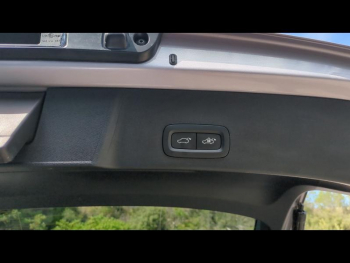 Photo 10 du bon plan VOLVO XC40 B3 163ch Ultra DCT 7 occasion à 44900 €