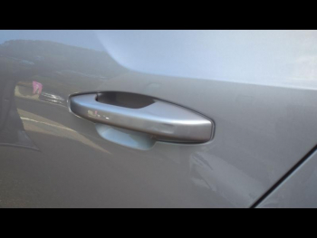 Photo 12 du bon plan VOLVO XC40 B3 163ch Ultra DCT 7 occasion à 44900 €