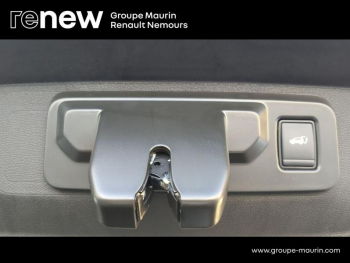 Photo 14 du bon plan RENAULT RAFALE 1.2 E-Tech hyper hybrid 300ch atelier Alpine 4x4 - 25 occasion à 55400 €