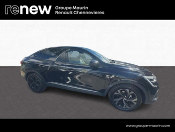 Photo 3 du bon plan RENAULT Arkana 1.6 E-Tech hybride 145ch Engineered -22 occasion à 25990 €