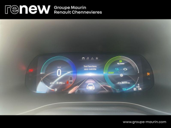 Photo 9 du bon plan RENAULT Arkana 1.6 E-Tech hybride 145ch Engineered -22 occasion à 25990 €