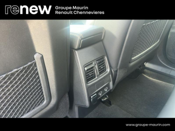 Photo 24 du bon plan RENAULT Arkana 1.6 E-Tech hybride 145ch Engineered -22 occasion à 25990 €