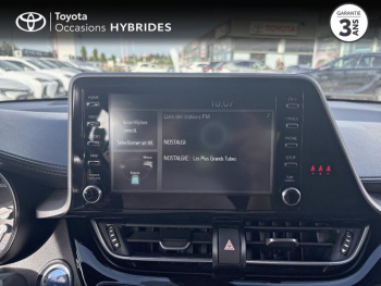 Photo 15 du bon plan TOYOTA C-HR 122h Dynamic 2WD E-CVT MY22 occasion à 19690 €