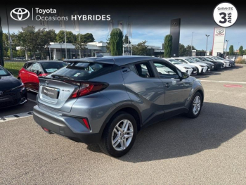 Photo 18 du bon plan TOYOTA C-HR 122h Dynamic 2WD E-CVT MY22 occasion à 19690 €