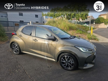 Photo 19 du bon plan TOYOTA Yaris 116h Design 5p MC24 occasion à 20970 €