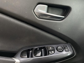 Photo 19 du bon plan NISSAN Juke 1.0 DIG-T 117ch Acenta occasion à 13990 €