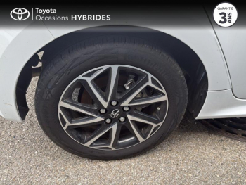 Photo 16 du bon plan TOYOTA Yaris 116h Design 5p MY21 occasion à 18890 €