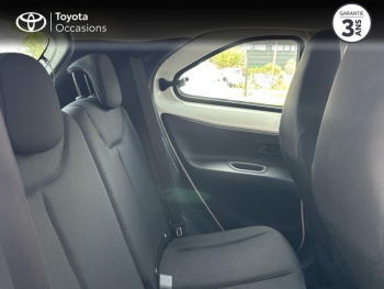 Photo 7 du bon plan TOYOTA Aygo X 1.0 VVT-i 72ch Active Business MY23 occasion à 13980 €