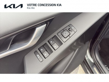 Photo 15 du bon plan KIA Niro 1.6 GDi 129ch HEV Premium DCT6 occasion à 35970 €