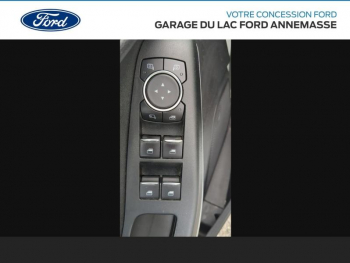 Photo 13 du bon plan FORD Fiesta 1.0 EcoBoost 100ch Stop&Start Titanium 5p Euro6.2 occasion à 10490 €