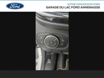 Photo 15 du bon plan FORD Fiesta 1.0 EcoBoost 100ch Stop&Start Titanium 5p Euro6.2 occasion à 10490 €