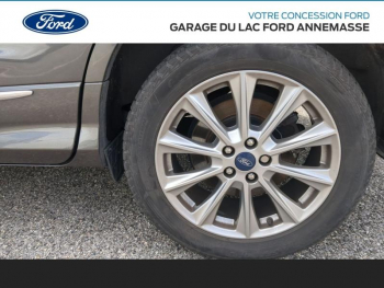 Photo 4 du bon plan FORD Kuga 1.5 Flexifuel-E85 150ch Stop&Start Vignale 4x2 BVA Euro6.2 occasion à 18990 €
