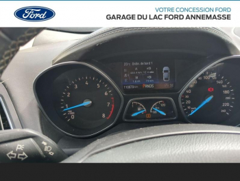 Photo 9 du bon plan FORD Kuga 1.5 Flexifuel-E85 150ch Stop&Start Vignale 4x2 BVA Euro6.2 occasion à 18990 €