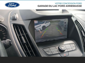 Photo 10 du bon plan FORD Kuga 1.5 Flexifuel-E85 150ch Stop&Start Vignale 4x2 BVA Euro6.2 occasion à 18990 €