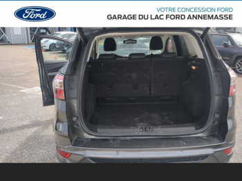 Photo 12 du bon plan FORD Kuga 1.5 Flexifuel-E85 150ch Stop&Start Vignale 4x2 BVA Euro6.2 occasion à 18990 €