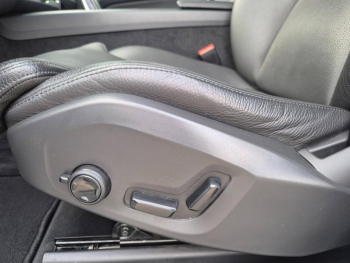Photo 24 du bon plan VOLVO XC60 T8 Twin Engine 303 + 87ch Business Executive Geartronic occasion à 34990 €