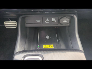 Photo 30 du bon plan HONDA Civic 2.0 i-MMD 184ch e:HEV Sport occasion à 35400 €