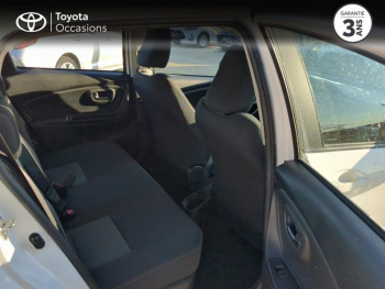 Photo 7 du bon plan TOYOTA Yaris 100h Dynamic 5p occasion à 12490 €
