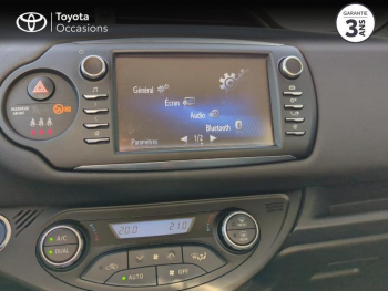 Photo 15 du bon plan TOYOTA Yaris 100h Dynamic 5p occasion à 12490 €