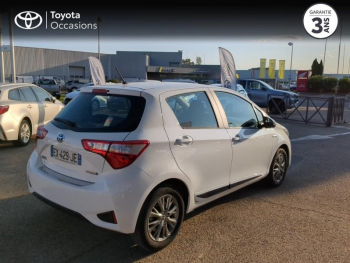 Photo 18 du bon plan TOYOTA Yaris 100h Dynamic 5p occasion à 12490 €