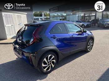 Photo 18 du bon plan TOYOTA Aygo X 1.0 VVT-i 72ch Design S-CVT MY24 occasion à 17890 €