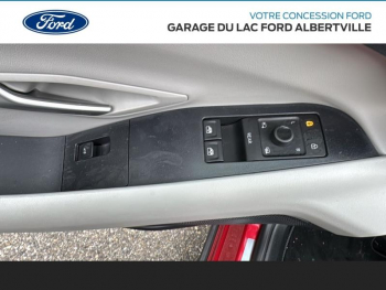 Photo 14 du bon plan FORD Explorer 286ch Extended Range 77kWh Pack Premium RWD occasion à 42990 €