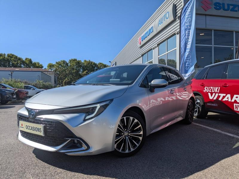 Bon plan TOYOTA Corolla 1.8 140ch Design MY23 occasion à 24490 €