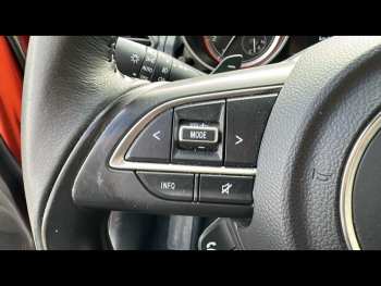 Photo 17 du bon plan SUZUKI Swift 1.2 Dualjet Hybrid 83ch Pack Auto occasion à 15980 €