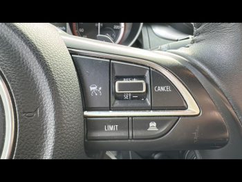 Photo 18 du bon plan SUZUKI Swift 1.2 Dualjet Hybrid 83ch Pack Auto occasion à 15980 €