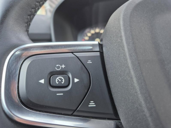 Photo 17 du bon plan VOLVO XC40 T4 Recharge 129 + 82ch Start DCT 7 occasion à 29900 €