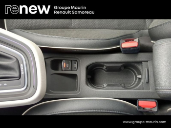 Photo 10 du bon plan RENAULT Clio 1.6 E-Tech 140ch Intens -21 occasion à 15900 €