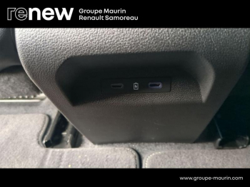 Photo 14 du bon plan RENAULT Megane E-Tech Electric EV60 220ch Iconic optimum charge occasion à 23900 €