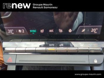 Photo 25 du bon plan RENAULT Megane E-Tech Electric EV60 220ch Iconic optimum charge occasion à 23900 €